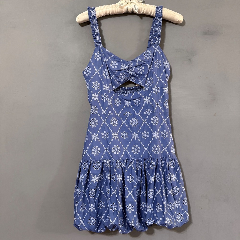 NWT Zara Blue Eyelet Lace Mini Dress Cutout Zipper Smocked Bubble Skirt Small